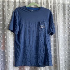 Vineyard vines tshirt